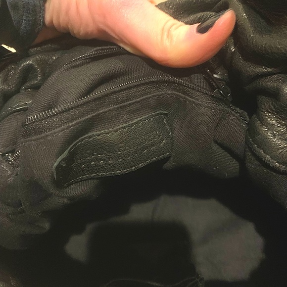 Susan Farber black zipper detail bag -braided leather strap. Never used - Picture 4 of 4